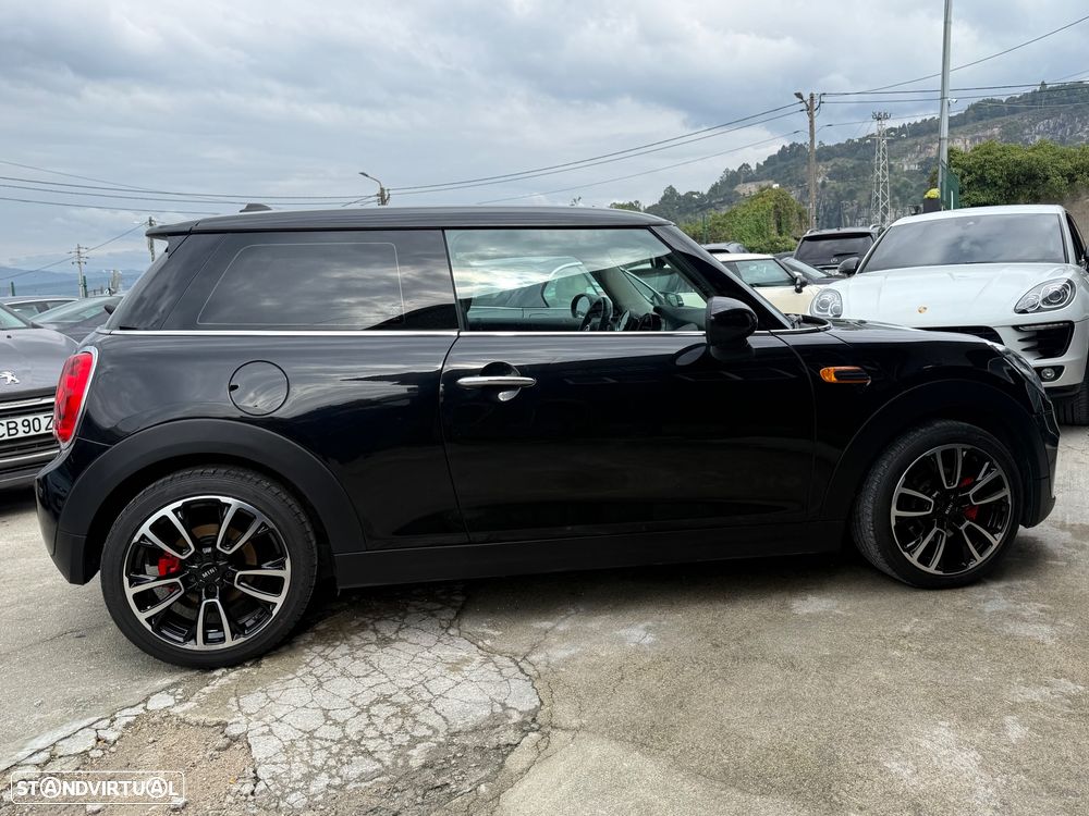 MINI 3 Portas Cooper D - 27