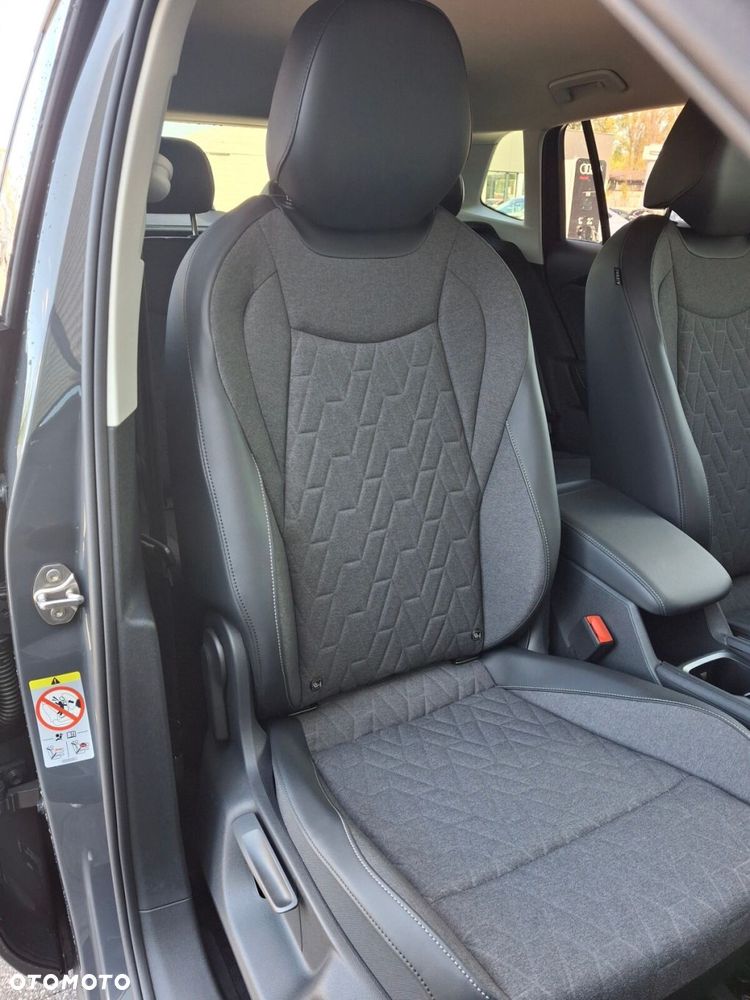 Volkswagen Tiguan - 17