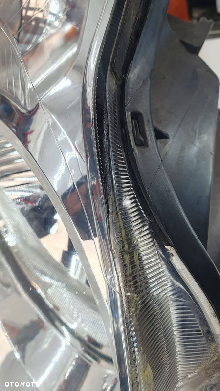 KIA Picanto Lift 07-11 lewa lampa przednia przód reflektor € - 8