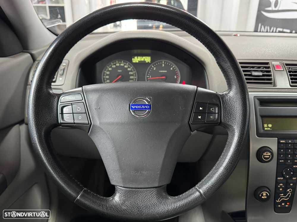 Volvo C30 1.6 D Drive Momentum - 23