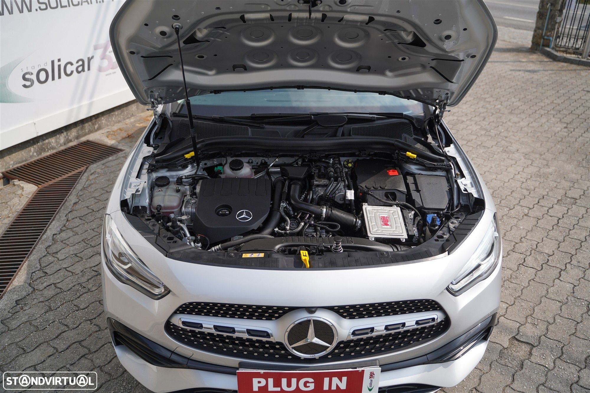 Mercedes-Benz GLA 250 e AMG Line - 41