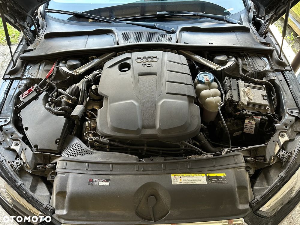 Audi A4 Avant 2.0 TDI S tronic - 30