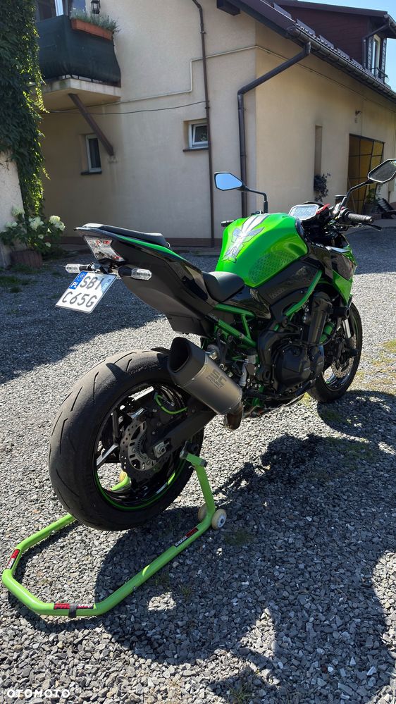 Kawasaki Z 900 - 8
