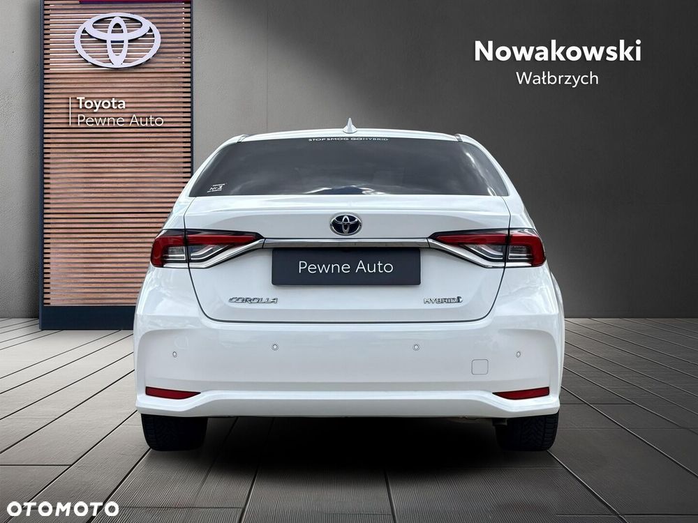 Toyota Corolla 1.8 Hybrid Comfort - 8