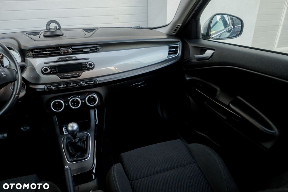 Alfa Romeo Giulietta 1.4 TB 16V Turismo - 35