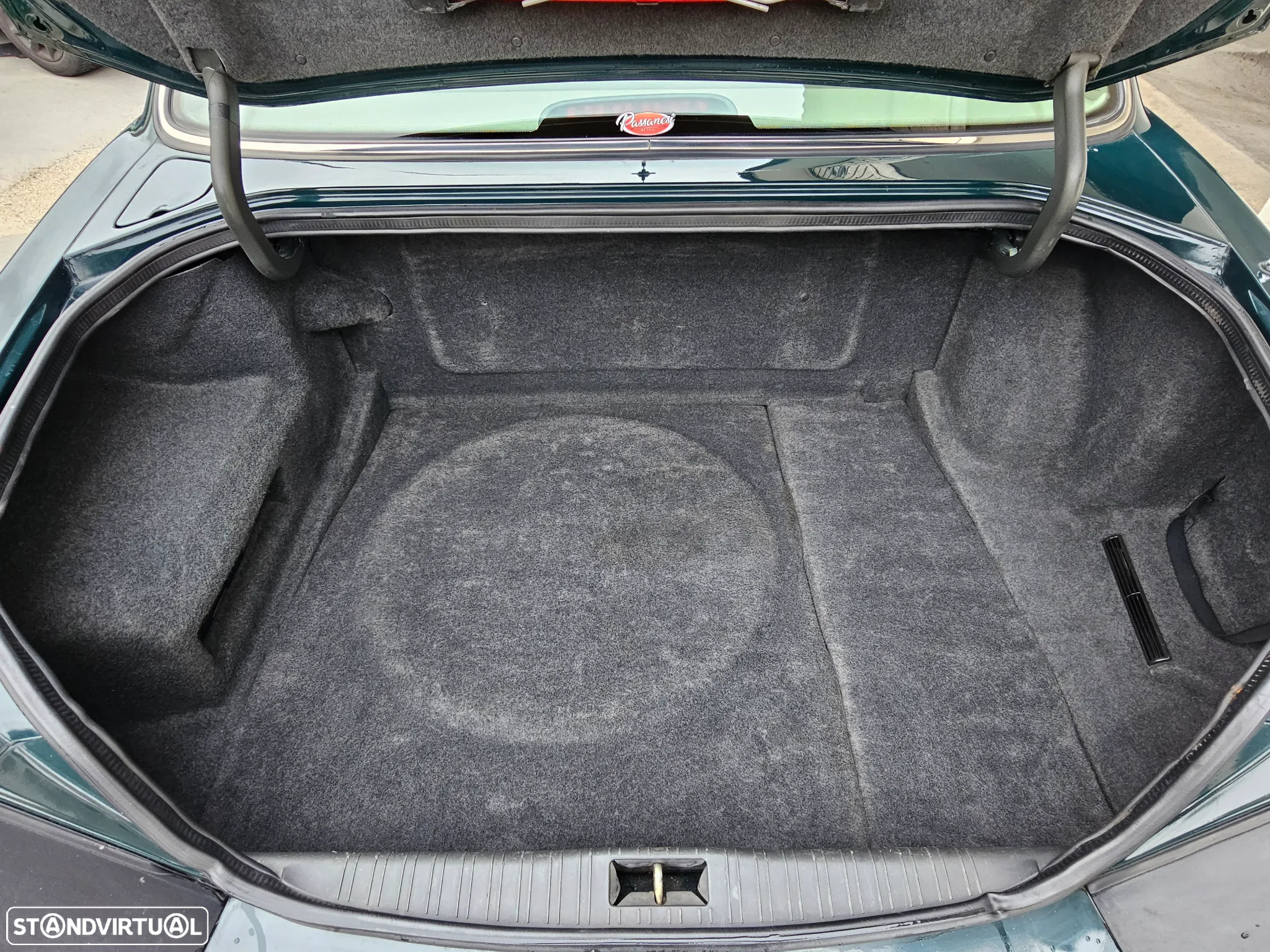Jaguar XJ XJ8 3.2 Executive - 23