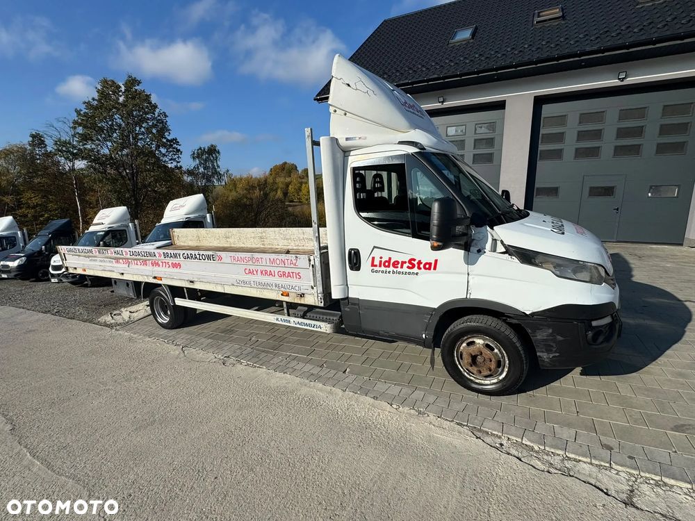 Iveco Daily 2018 photo 2