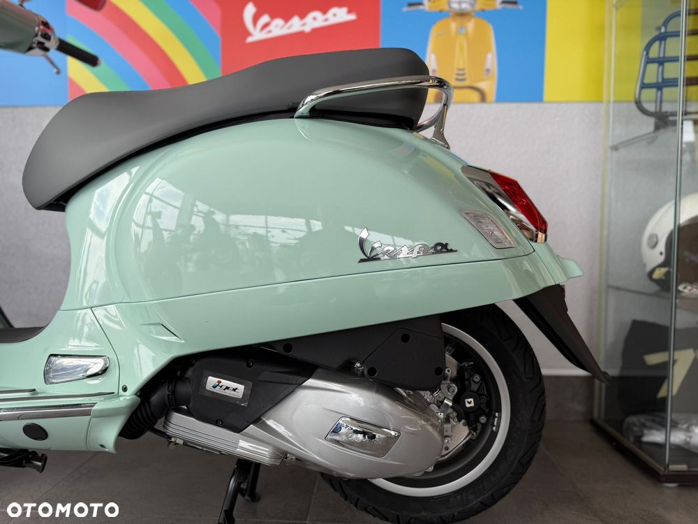 Vespa GTS - 13
