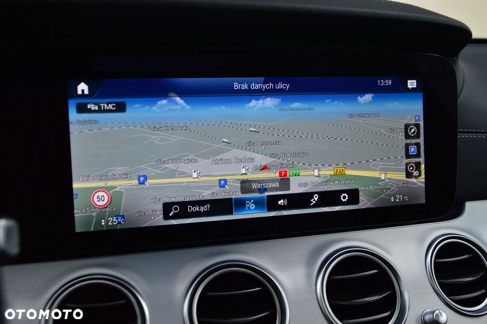 Mercedes-Benz Klasa E 300 de AMG - 26