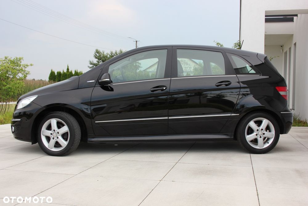 Mercedes-Benz Klasa B 180 BlueEFFICIENCY - 8