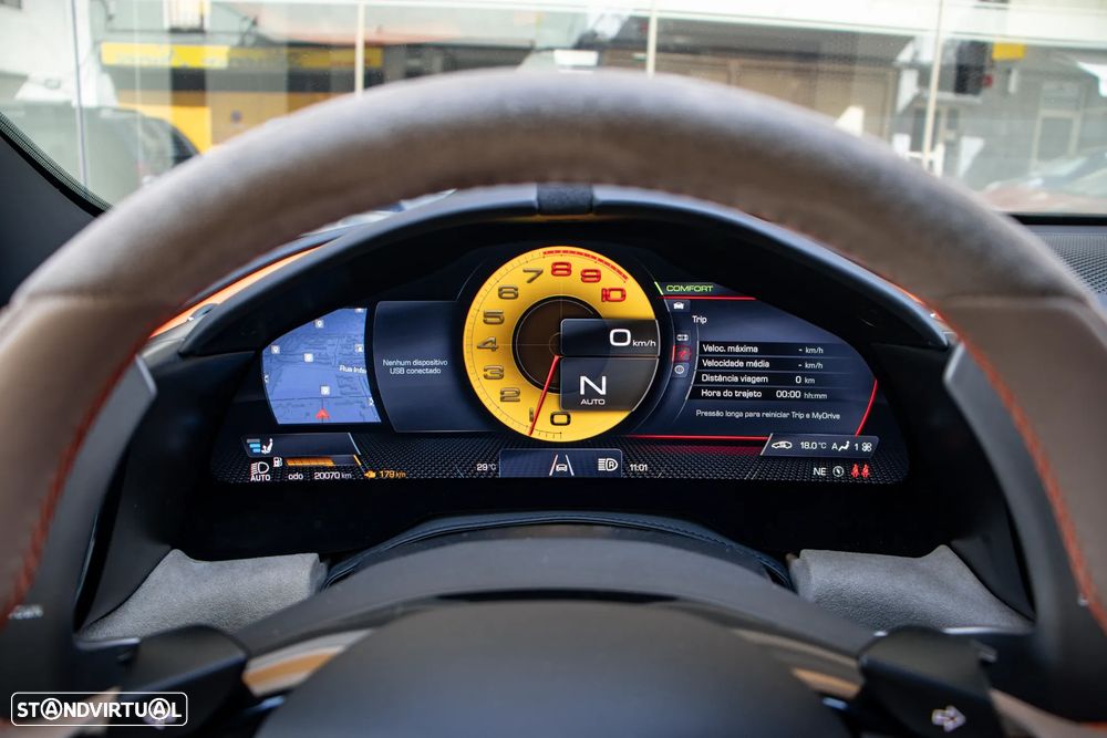 Ferrari Roma 3.9 Twin-Turbo V8 - 21