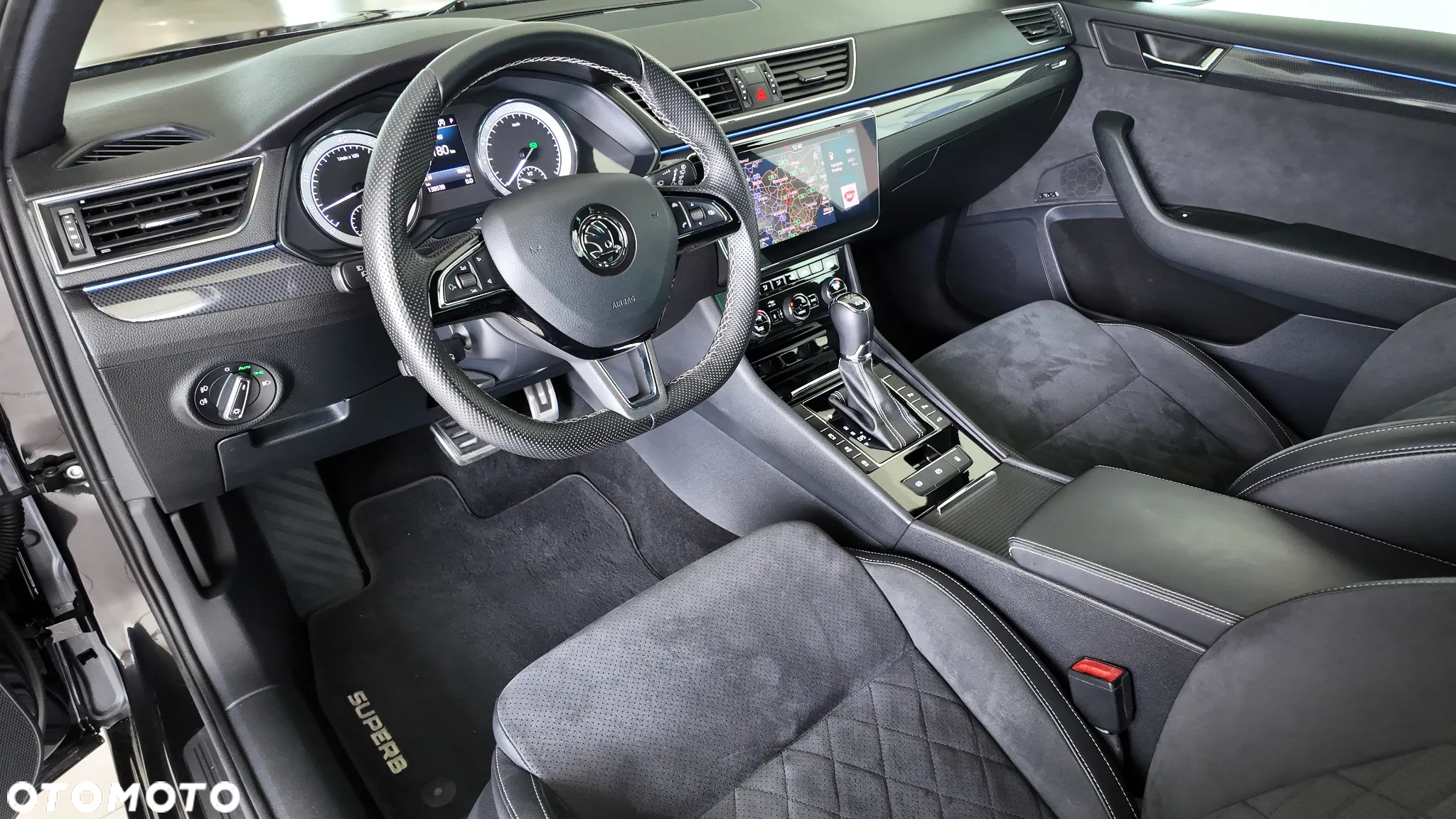 Skoda Superb Combi 2.0 TSI 4x4 DSG SportLine - 10