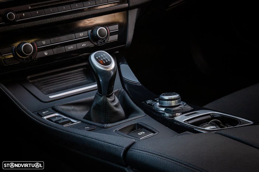 BMW 520 d EfficientDynamics - 25