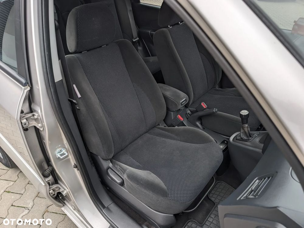 Hyundai Tucson 2.0 4WD GLS - 35