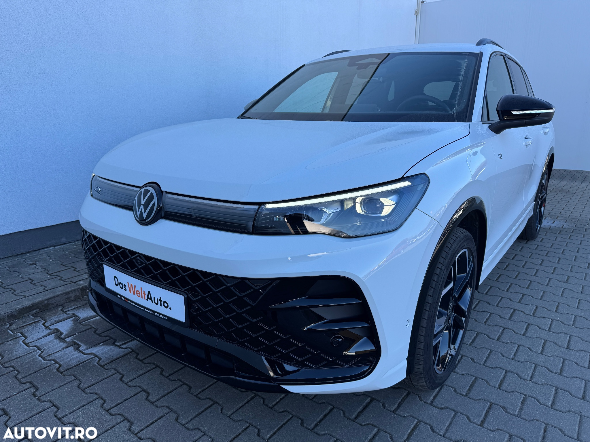 Volkswagen Tiguan 2.0 TDI DSG 4Motion R-Line - 4