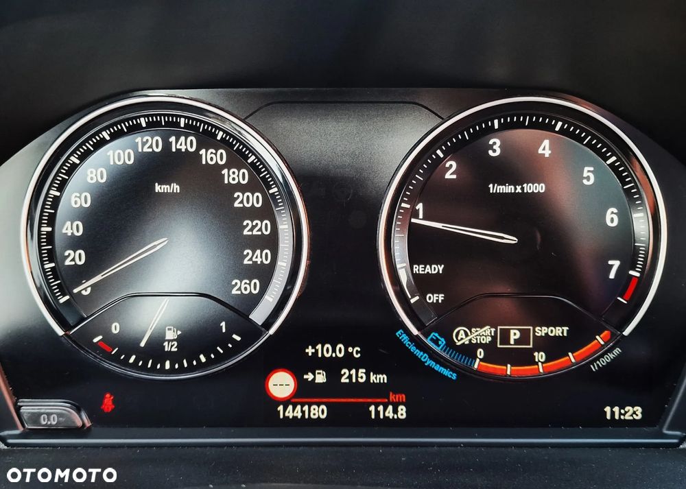 BMW X1 sDrive20i Advantage sport - 38