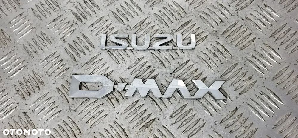 Isuzu D-Max II Emblemat Klapy - 2