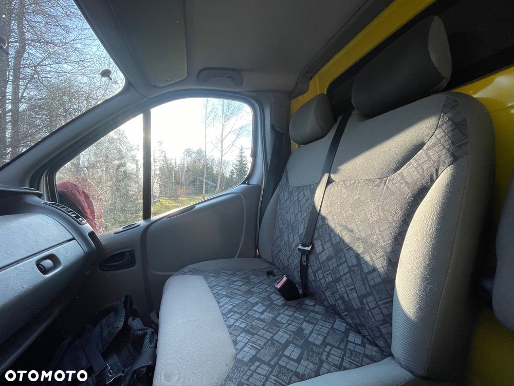 Opel Vivaro - 21