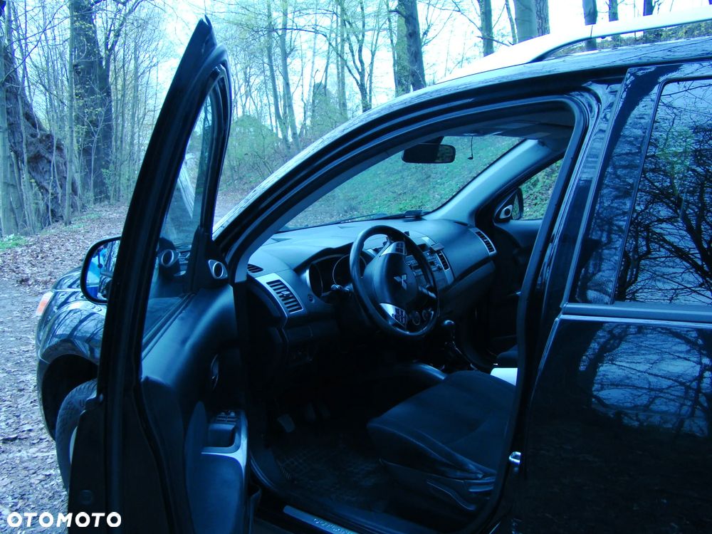 Mitsubishi Outlander 2.0 DID Invite - 8