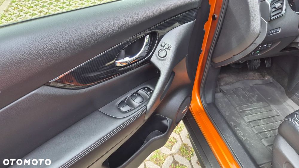 Nissan X-Trail 2.0 dCi Tekna 4WD Xtronic - 12