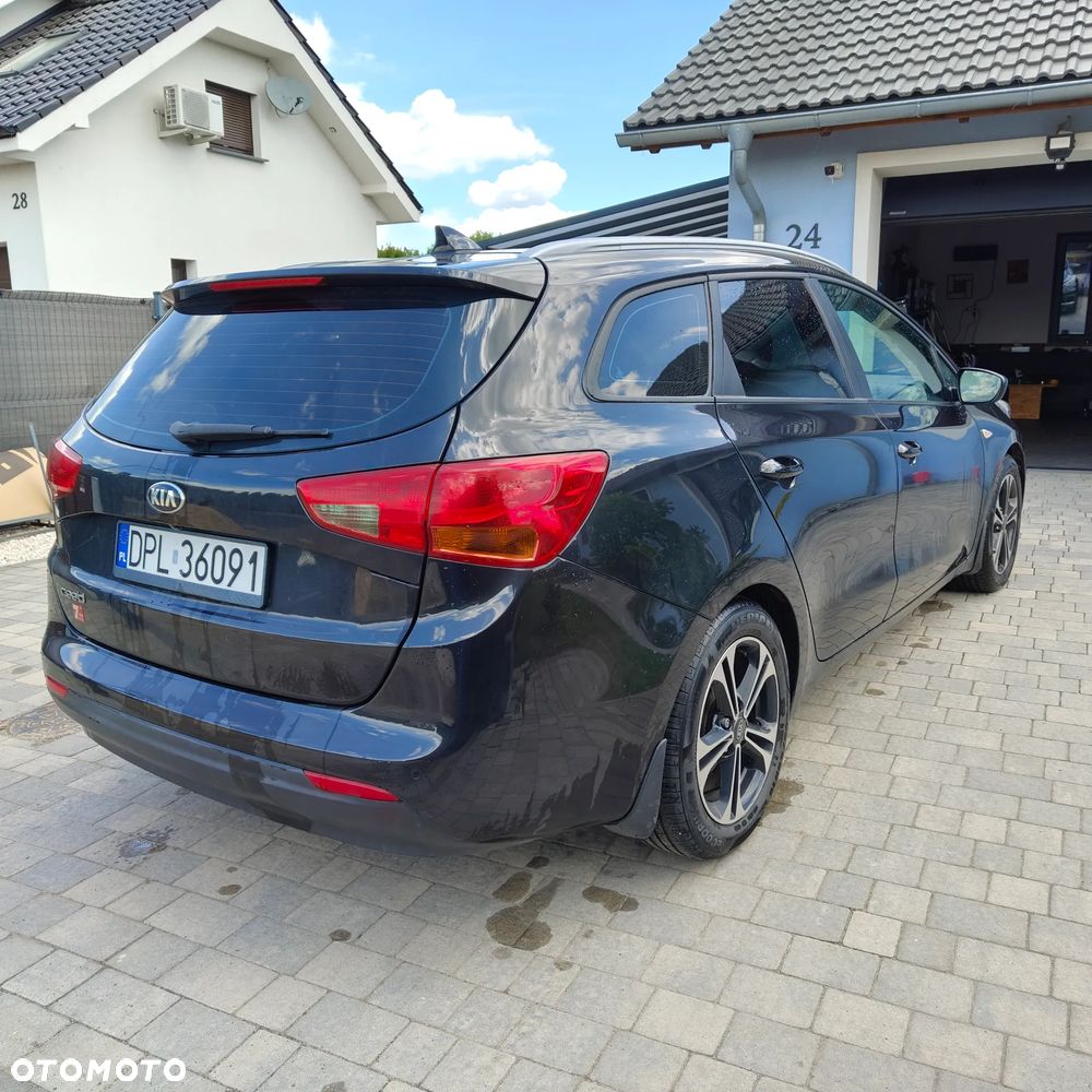 Kia Ceed 1.6 GDI Smart Plus - 2