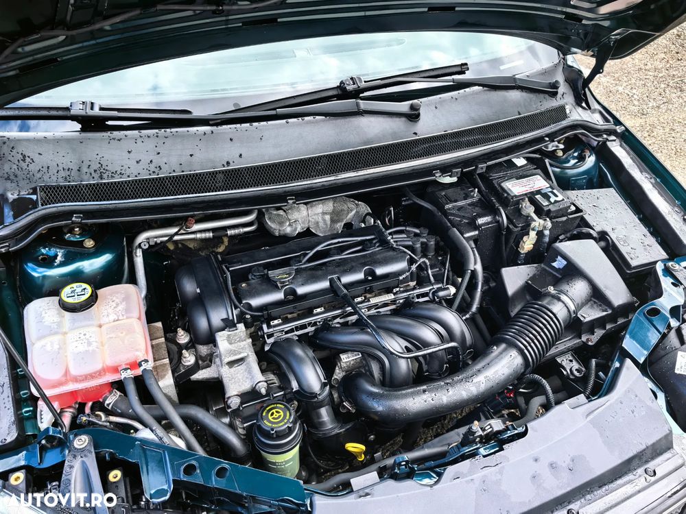 Ford Focus 1.6i Trend - 3