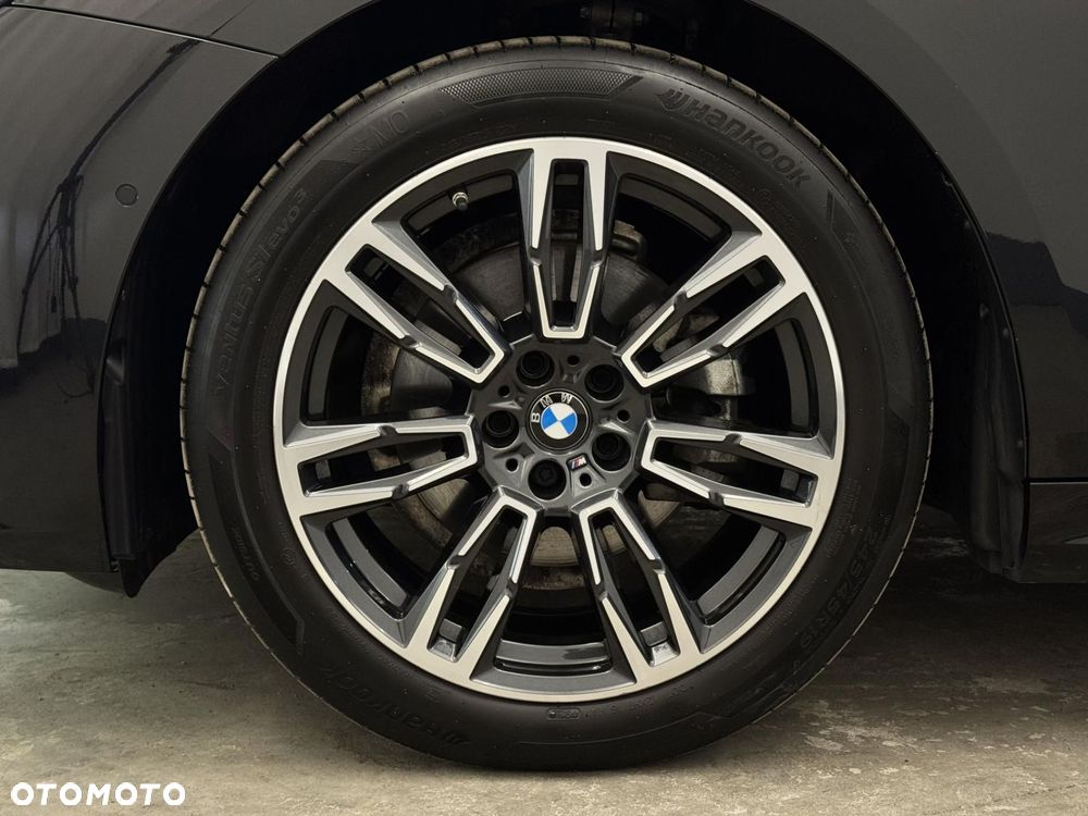 BMW Seria 5 - 13