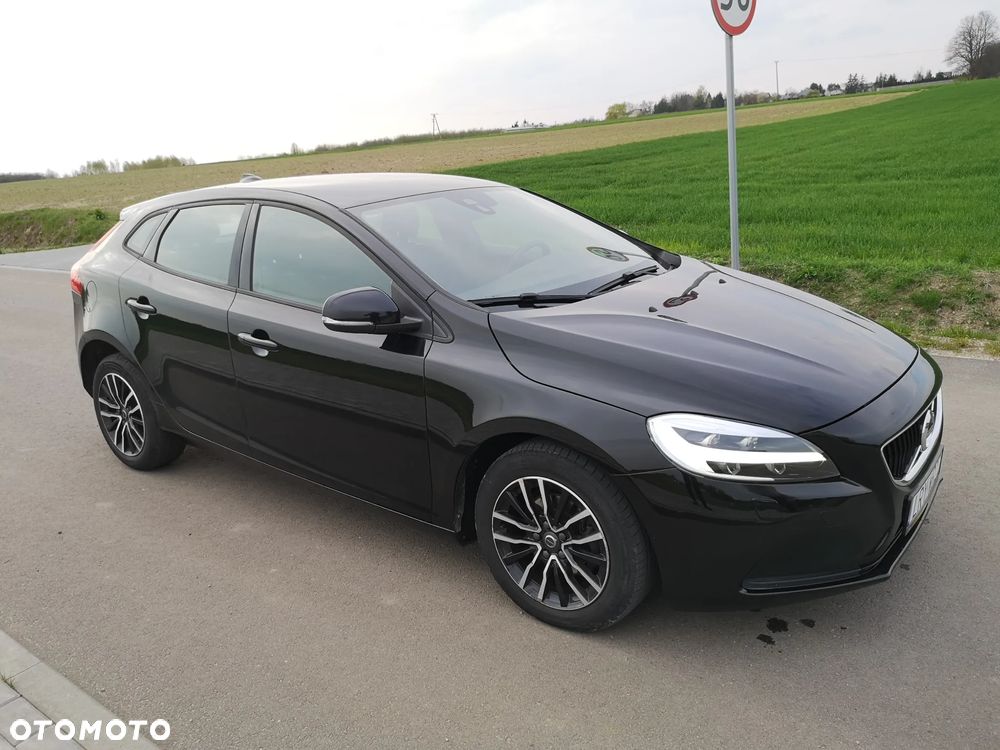 Volvo V40 D2 Momentum - 14