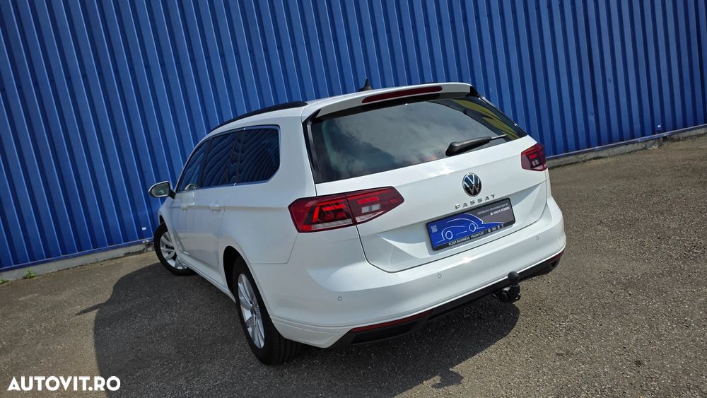 Volkswagen Passat 2.0 TDI SCR DSG Business - 4