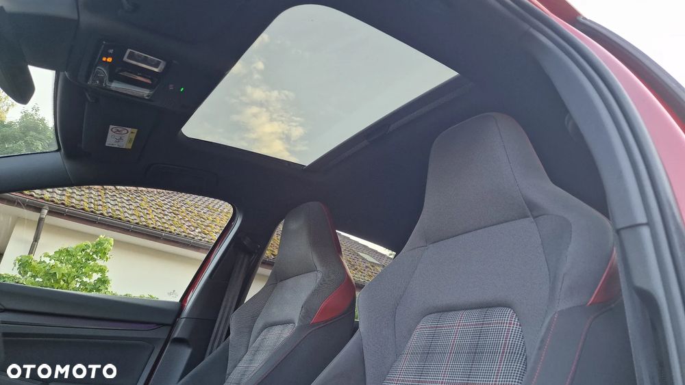 Volkswagen Golf 2.0 TSI GTI DSG - 16