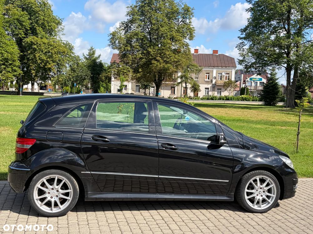 Mercedes-Benz Klasa B 180 CDI DPF - 24