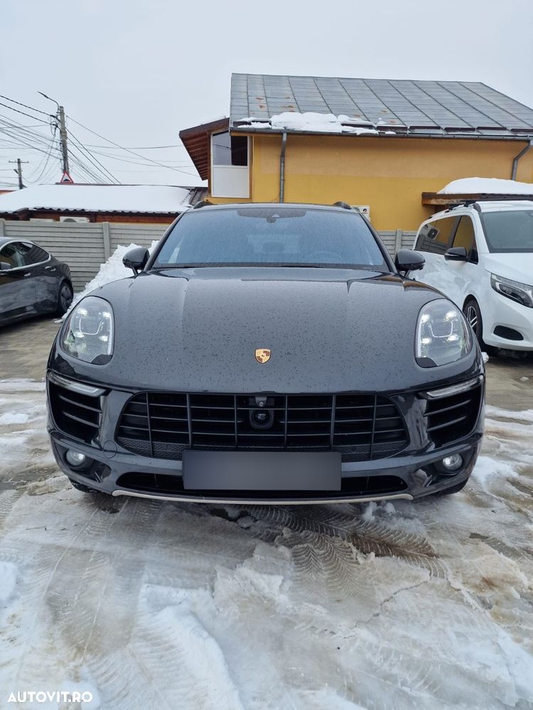 Porsche Macan - 4