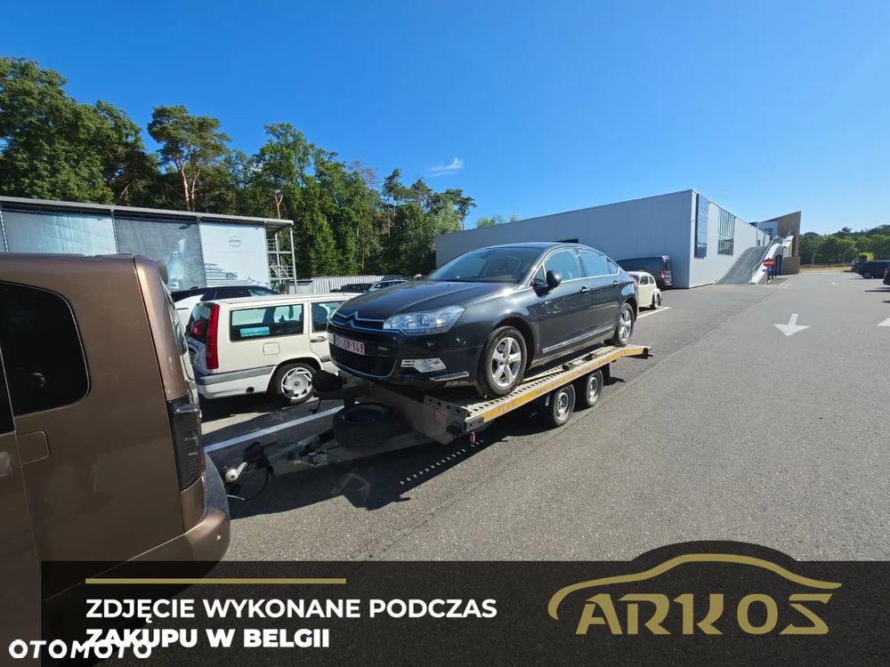 Citroën C5 HDi 135 FAP Exclusive - 8