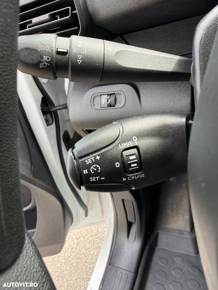 Peugeot Partner - 16