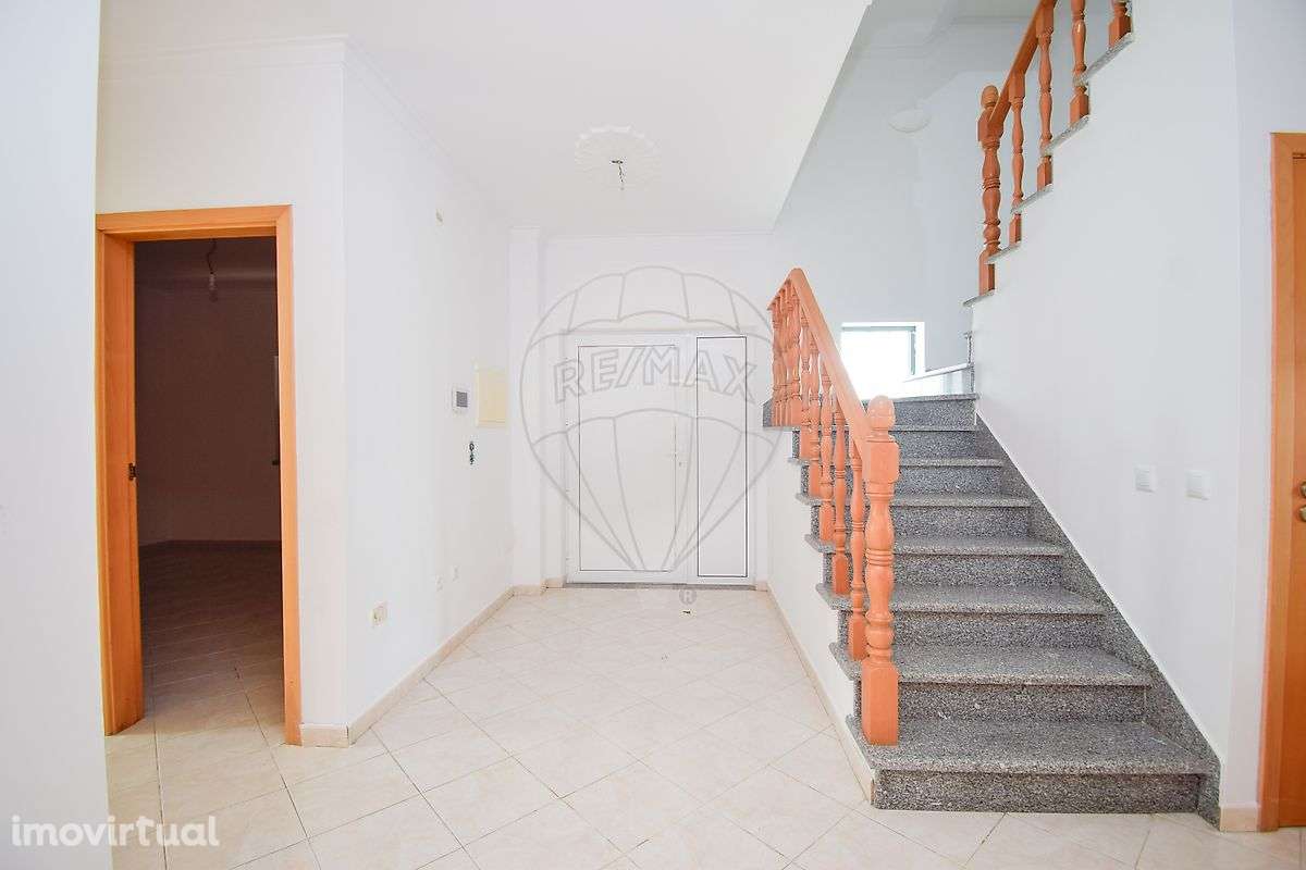 Moradia T5 para venda - Grande imagem: 2/46