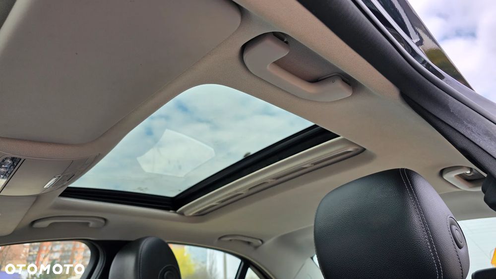 Mercedes-Benz Klasa C - 21