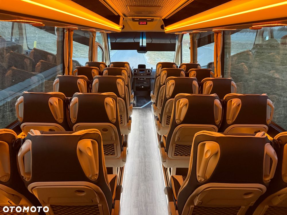 Mercedes-Benz Sprinter 519 - 31