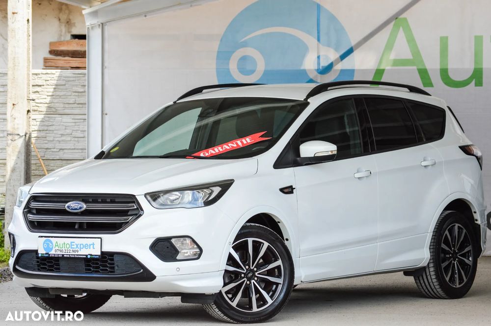 Ford Kuga 2.0 TDCi 2x4 Aut. ST-Line - 4