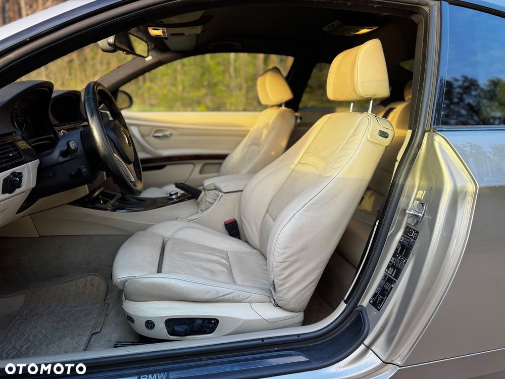 BMW Seria 3 320d - 3