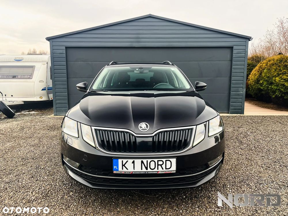 Skoda Octavia 1.8 TSI DSG Style - 5