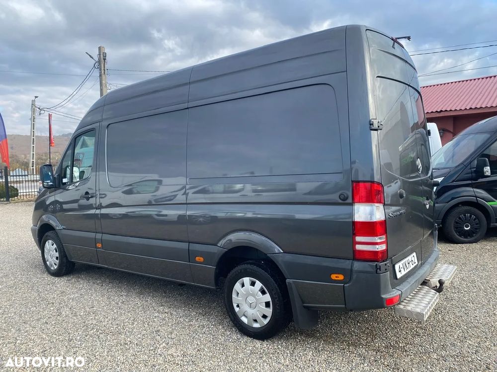 Mercedes-Benz SPRINTER - 3