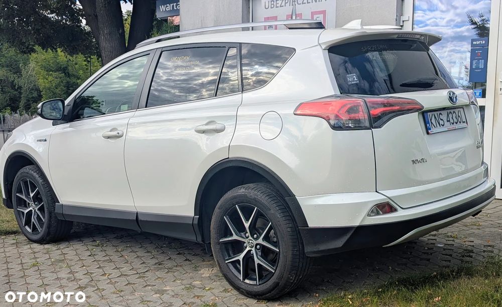 Toyota RAV4 Hybrid Premium 4x2 - 2