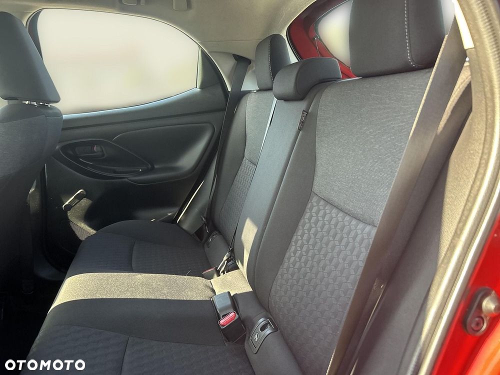 Toyota Yaris 1.5 Comfort CVT - 13