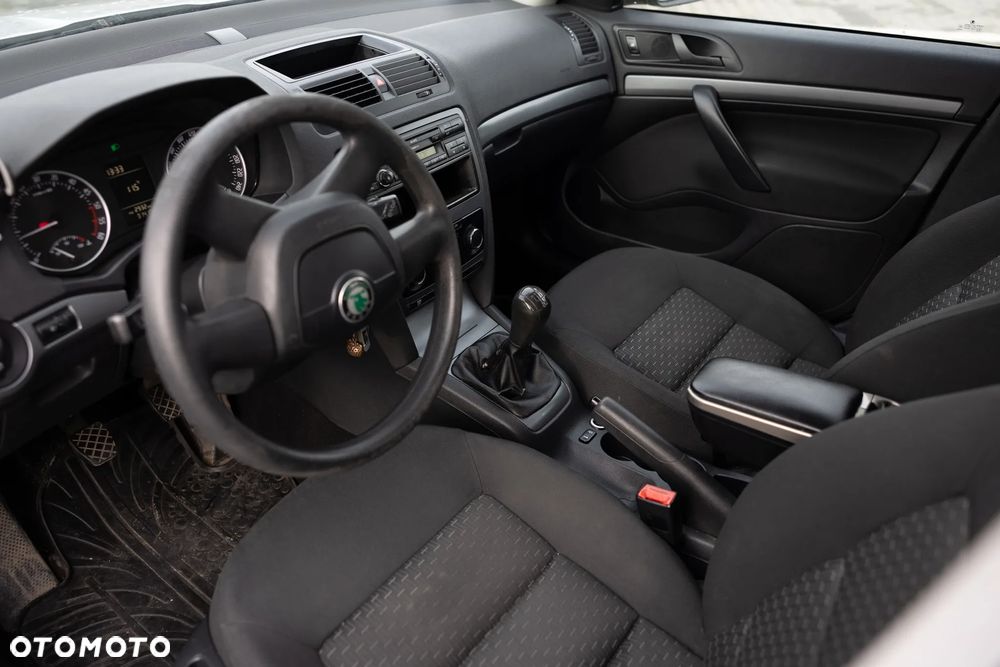 Skoda Octavia 1.6 TDI Classic - 7