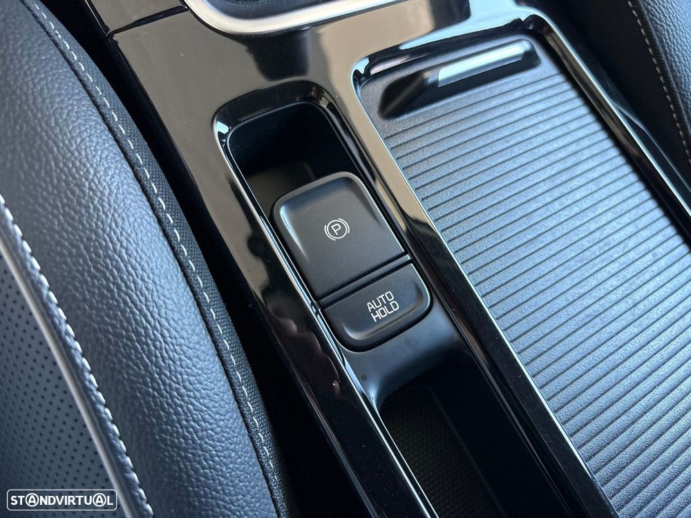 Kia Ceed SW 1.6 CRDi TX+SRF - 42