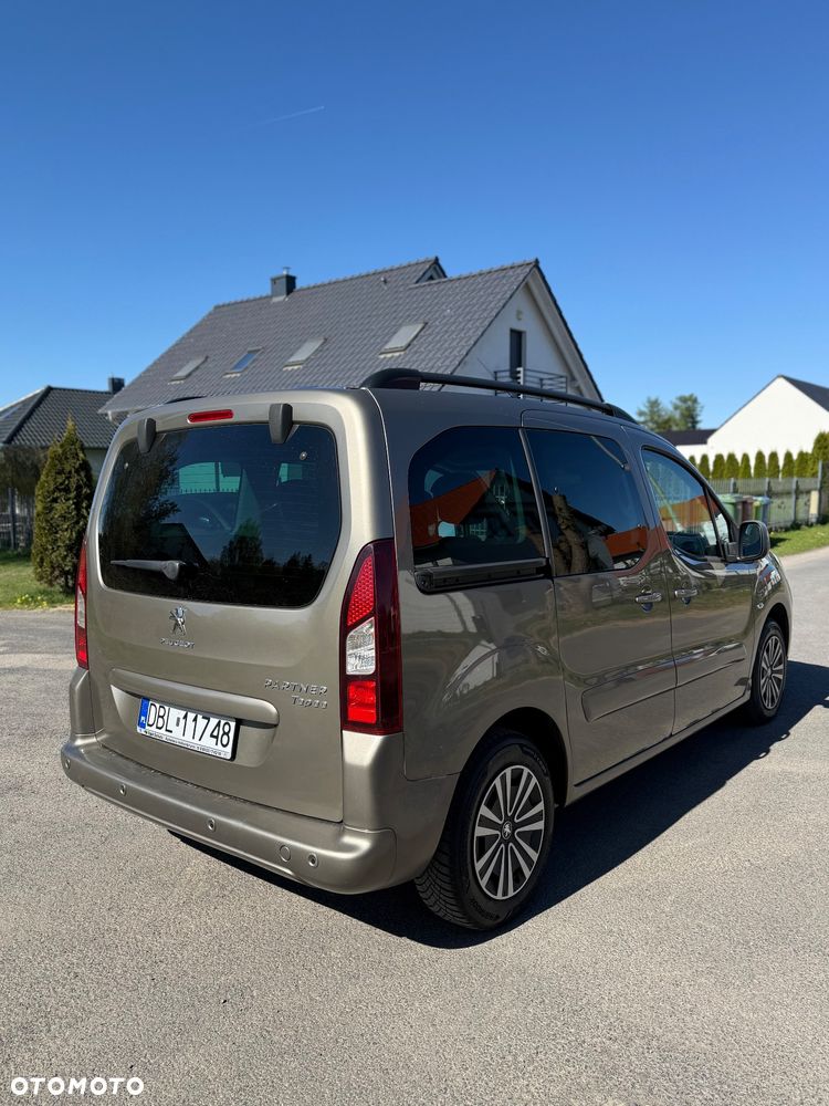 Peugeot Partner HDi FAP 115 Family - 4