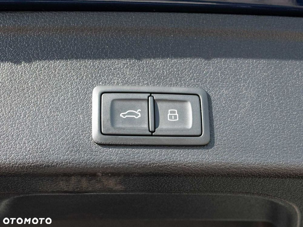 Audi A4 Avant 35 TDI mHEV S tronic - 28