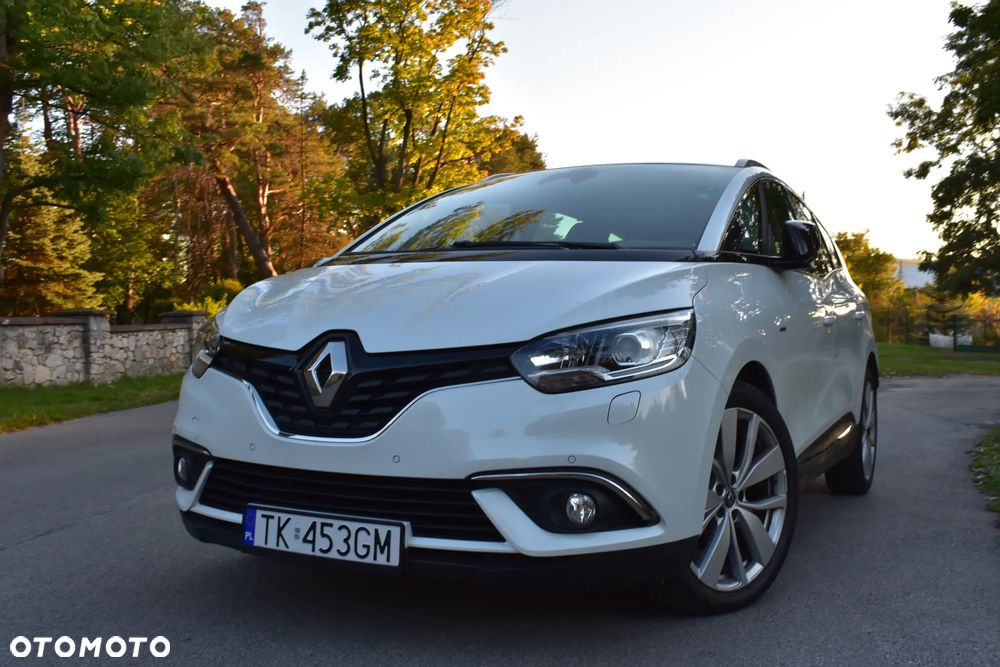 Renault Grand Scenic - 25