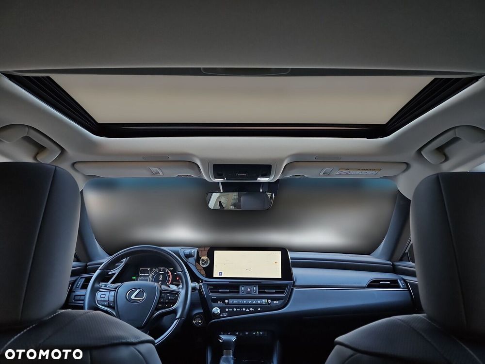 Lexus ES 300h Prestige - 20