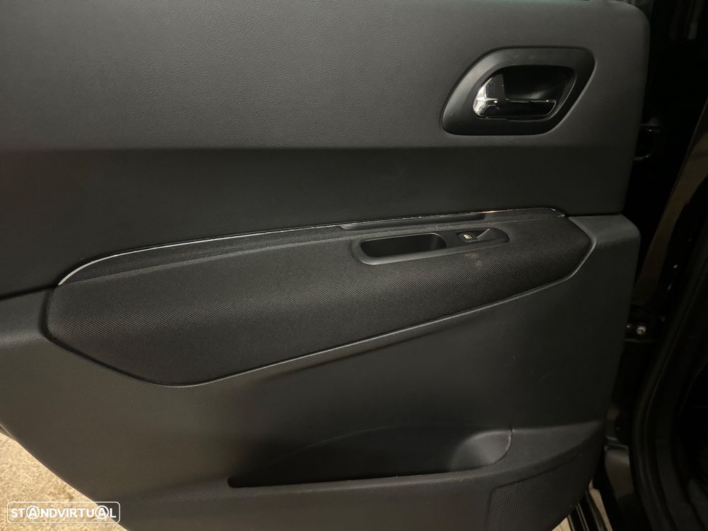 Peugeot 3008 1.6 HDi Sport 130g - 20